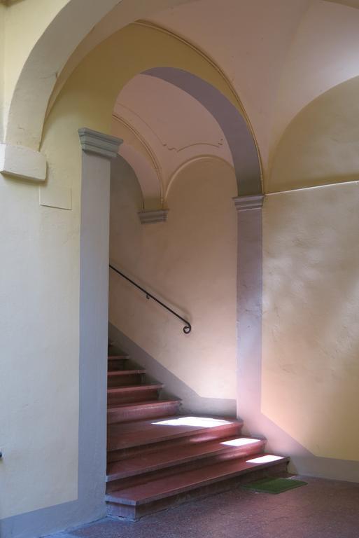 Atelier Della Castellina - Self Check In Apartment Imola Phòng bức ảnh